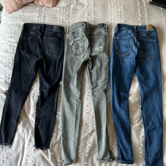 American Eagle Jeans - Picture 2 of 2